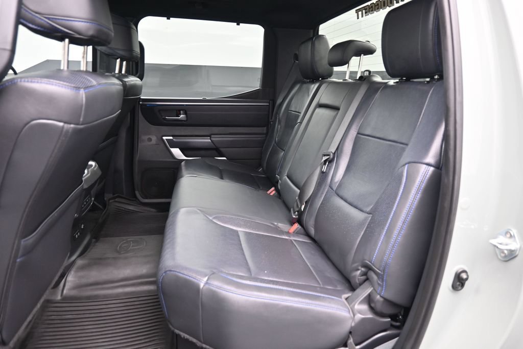 Used 2024 Toyota Tundra Platinum AWD/4WD image 10