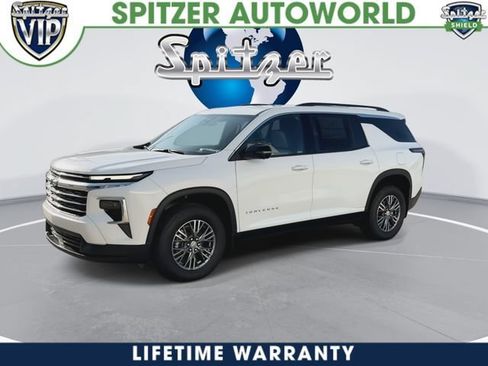 New 2026 Chevrolet Traverse LT w/ Driver Confidence Package FWD image 4