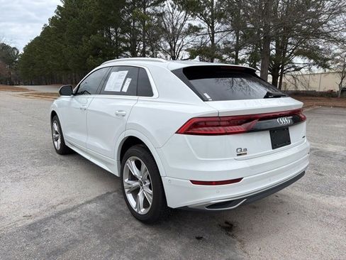 Used 2022 Audi Q8 Premium Plus image 8