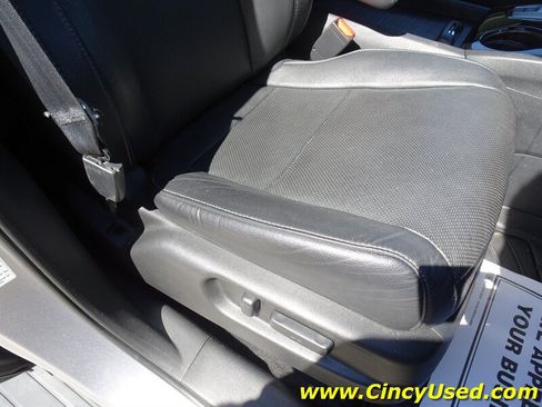 Used 2016 Honda Pilot Elite image 32