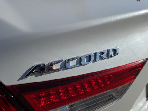 Used 2020 Honda Accord LX image 35