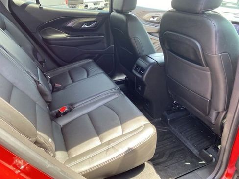 Used 2022 GMC Terrain SLT w/ Infotainment Package II AWD/4WD image 37