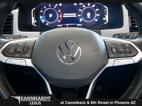Used 2020 Volkswagen Atlas Cross Sport SEL AWD/4WD image 28