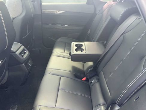 Used 2025 Cadillac Optiq Luxury 1 w/ LPO, Floor Liner Package AWD/4WD image 24