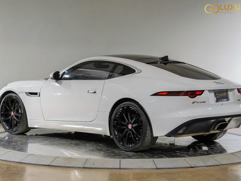 Used 2020 Jaguar F-TYPE Coupe image 11