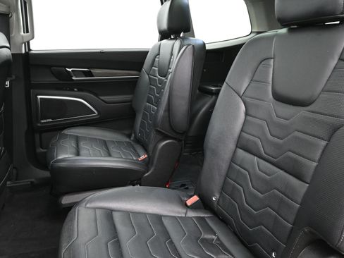 Used 2021 Kia Telluride SX w/ SX Prestige Package image 22