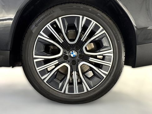 Used 2025 BMW X3 xDrive30i w/ Convenience Package image 11