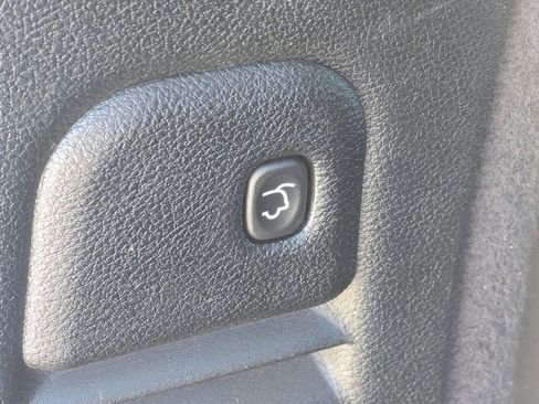 Used 2017 Dodge Durango Citadel w/ Premium Entertainment Group AWD/4WD image 23