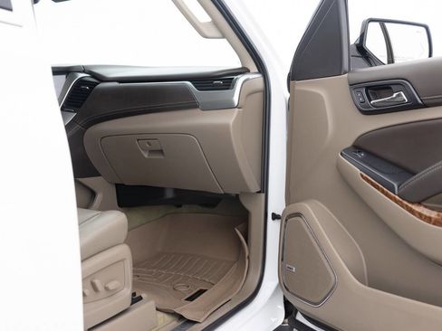 Used 2017 Chevrolet Tahoe Premier image 32