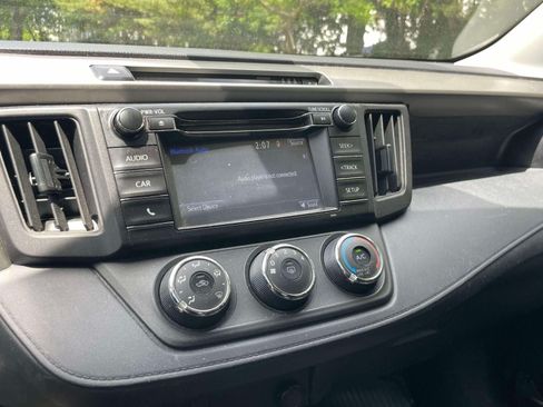 Used 2018 Toyota RAV4 LE w/ All Weather Liner Package AWD/4WD image 26
