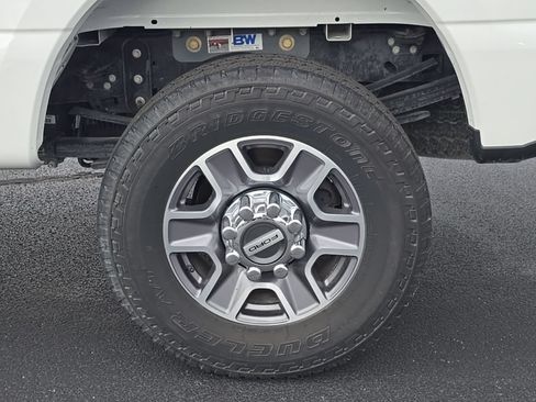 Used 2024 Ford F350 Lariat w/ Lariat Ultimate Package AWD/4WD image 63