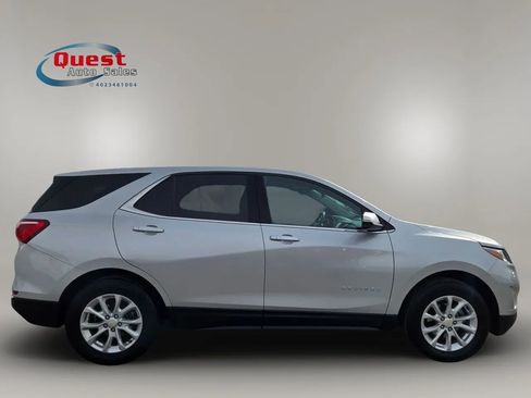 Used 2019 Chevrolet Equinox LT AWD/4WD image 2