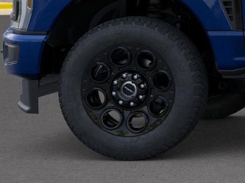 New 2026 Ford F250 XLT w/ XLT Premium Package image 19