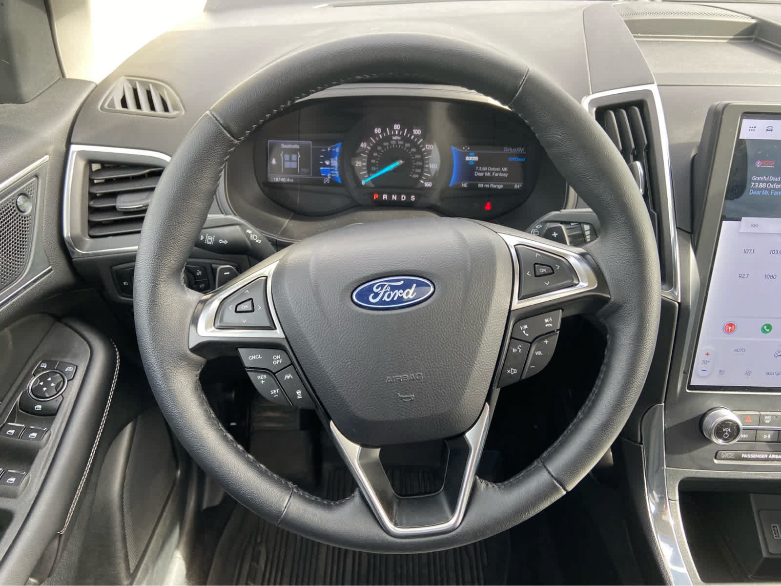 Used 2024 Ford Edge Titanium w/ Equipment Group 301A AWD/4WD image 19