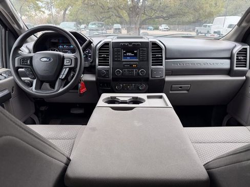 Used 2019 Ford F250 XLT image 20