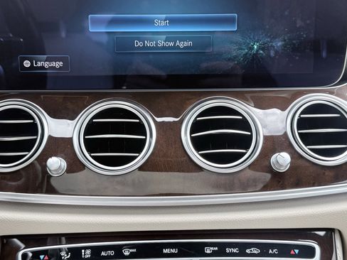 Used 2023 Mercedes-Benz E 350 Sedan image 58
