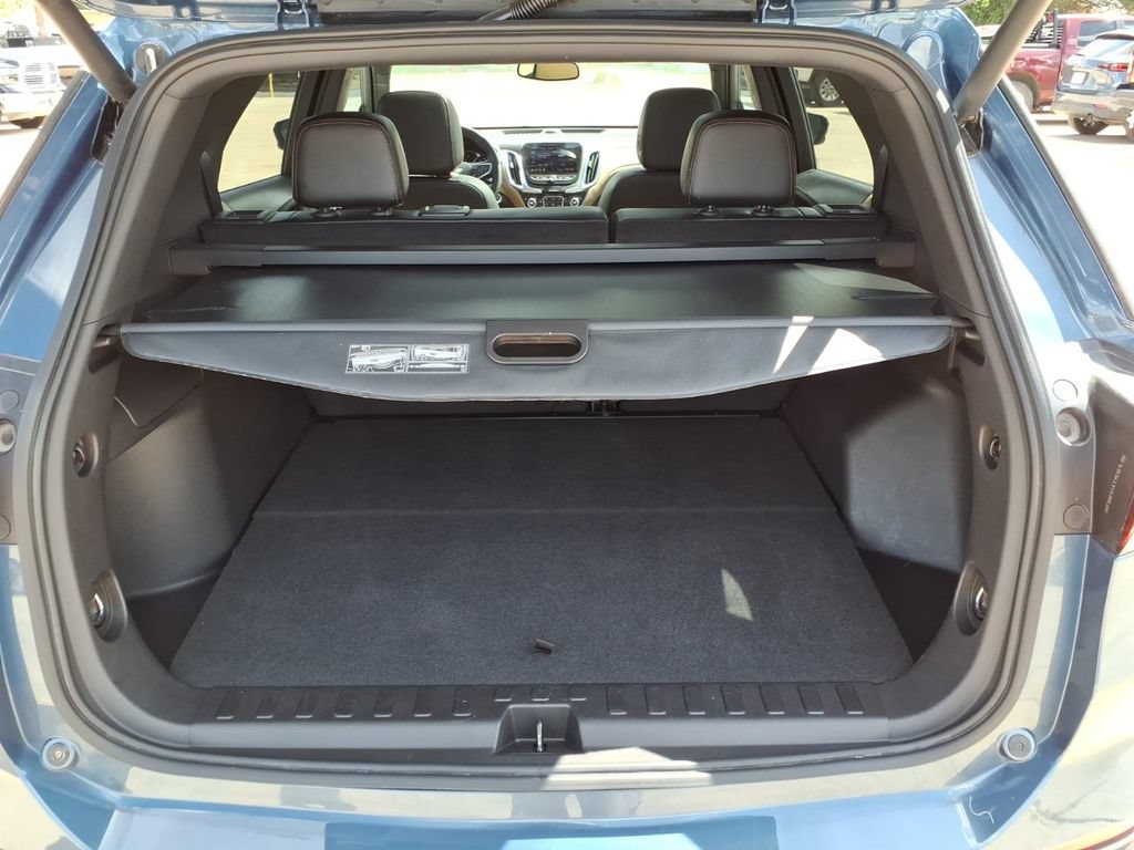Used 2024 Chevrolet Equinox Premier FWD image 12