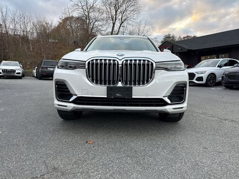 Used 2020 BMW X7 xDrive40i w/ Premium Package image 5