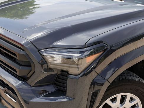 Used 2024 Toyota Tacoma SR RWD image 3