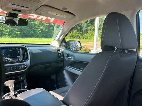 Used 2020 Chevrolet Colorado LT w/ LT Convenience Package RWD image 36