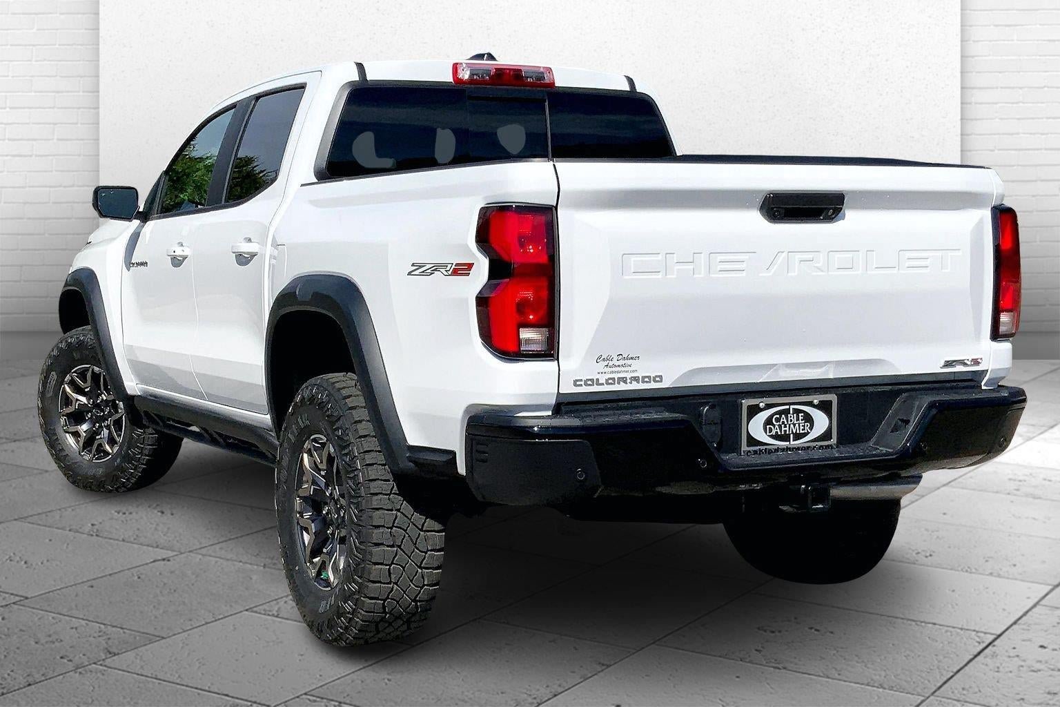 New 2026 Chevrolet Colorado ZR2 w/ Technology Package AWD/4WD image 3