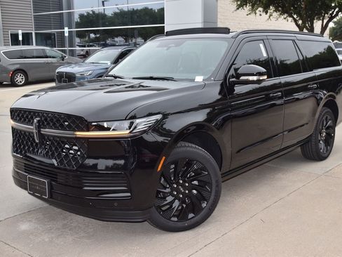 New 2027 Lincoln Navigator L Reserve w/ Jet Appearance Package AWD/4WD image 12