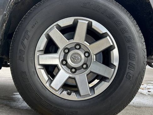 Used 2016 Toyota 4Runner Trail Premium image 48