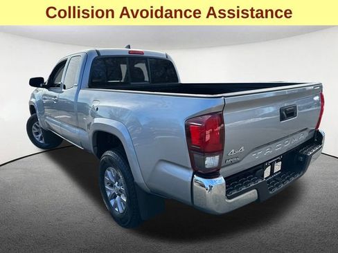 Certified 2019 Toyota Tacoma SR5 w/ SR5 Appearance Package (SM) image 8