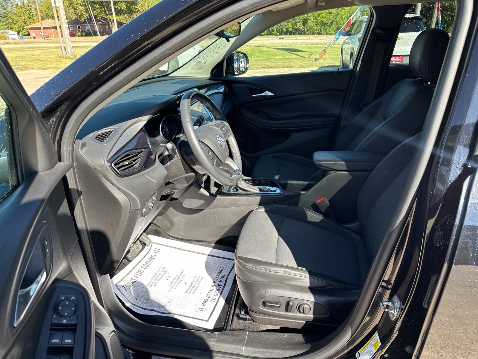 Used 2022 Buick Encore GX Select w/ Sport Touring Package FWD image 9