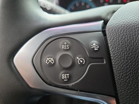 Certified 2023 Chevrolet Traverse LT FWD image 10