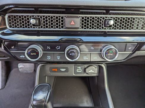 Used 2022 Honda Civic EX image 23