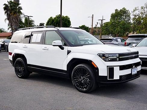 Certified 2025 Hyundai Santa Fe Calligraphy image 6