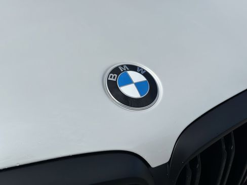 New 2026 BMW X5 M60i image 11