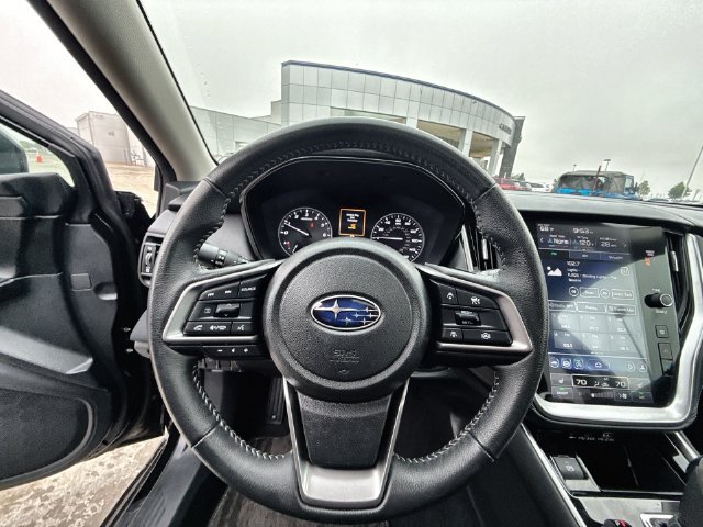 Used 2024 Subaru Outback Premium AWD/4WD image 14