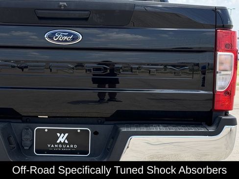Used 2022 Ford F350 XL w/ Power Equipment Group AWD/4WD image 9
