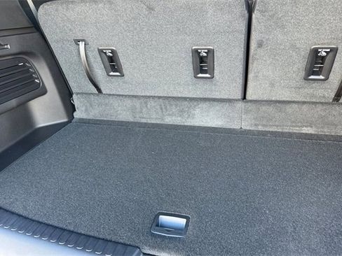 New 2026 Chevrolet Traverse LT image 21