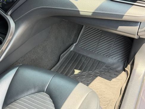Used 2024 Toyota Camry SE FWD image 20