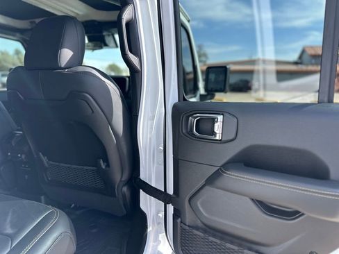 New 2025 Jeep Wrangler Sahara image 7