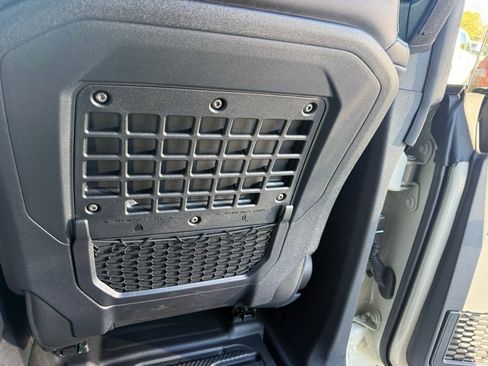 Used 2025 Ford Bronco Big Bend image 14