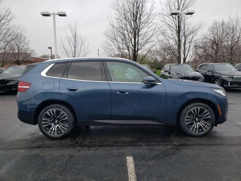 New 2026 BMW X3 xDrive30 w/ Premium Package AWD/4WD image 3