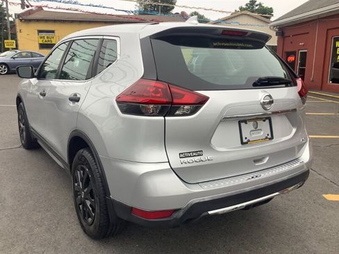 Used 2019 Nissan Rogue S AWD/4WD image 5