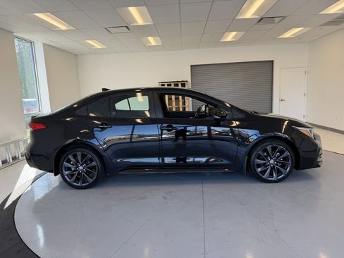 Used 2023 Toyota Corolla SE w/ Carpet Mat Package (TMS) FWD image 44
