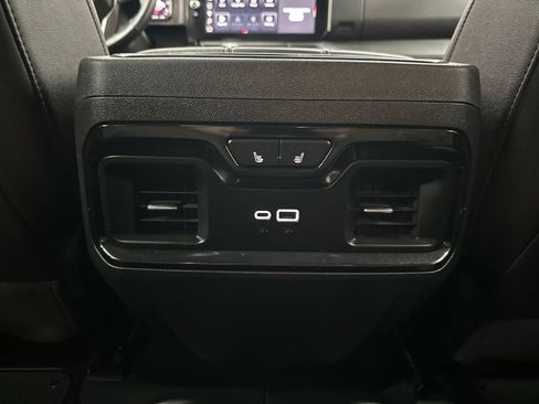 Used 2026 GMC Sierra 1500 AT4 w/ AT4 Premium Package AWD/4WD image 23