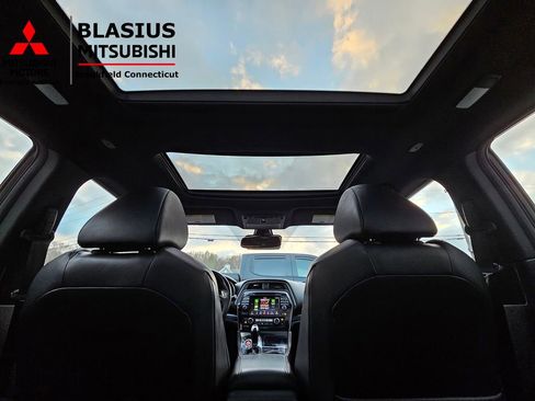 Used 2019 Nissan Maxima SR w/ Premium Package image 24