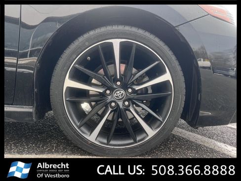 Used 2019 Toyota Camry XSE image 34
