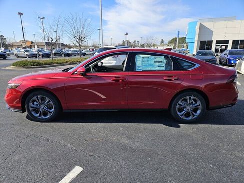 New 2025 Honda Accord EX-L image 4