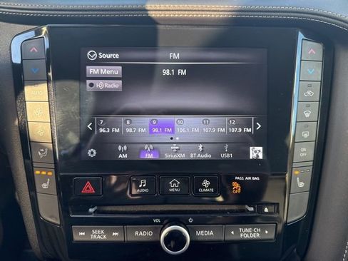 Certified 2023 INFINITI QX50 Luxe AWD/4WD image 18