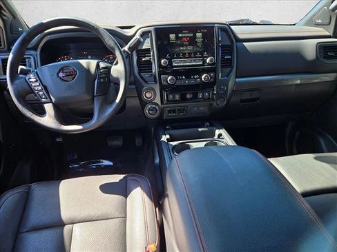 Used 2024 Nissan Titan PRO-4X w/ Pro-4x Convenience Package image 15