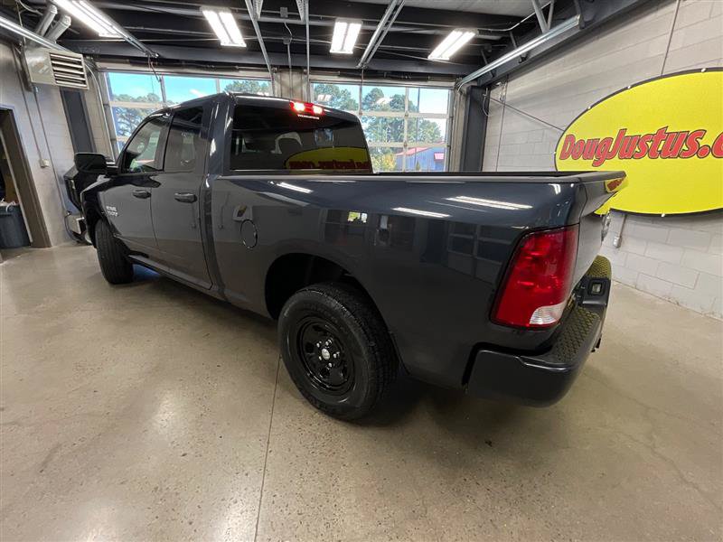 Used 2020 RAM 1500 Classic Tradesman AWD/4WD image 3