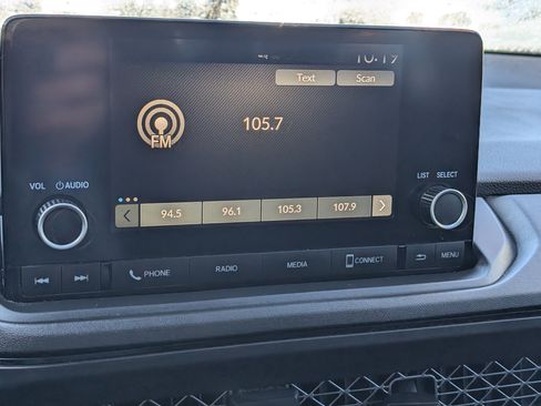 Used 2023 Honda Accord LX image 23